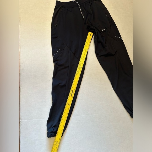 Nike women’s DriFit shield running jogger pants w/zip pockets & ankles Sz-XS X4 - Picture 11 of 12